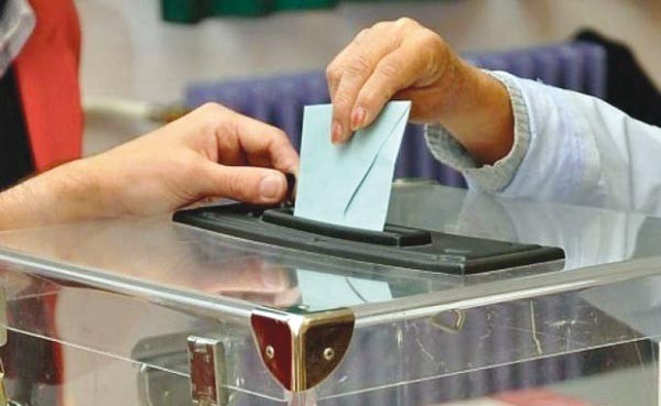 Élections locales: Disqualifié, un candidat place son frère