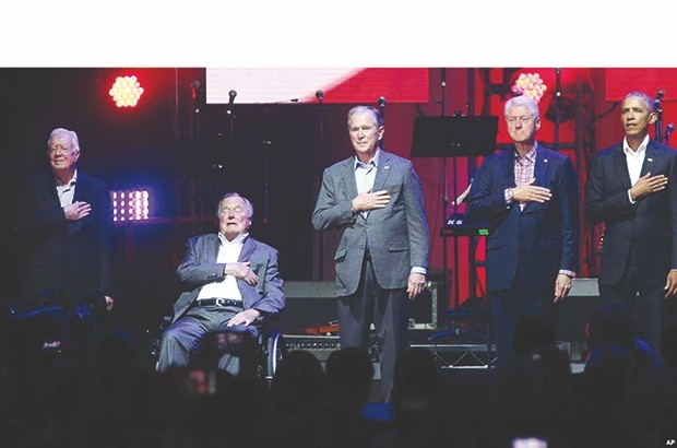 Après les ouragans qui ont frappé le sud du pays: États-Unis, 5 anciens présidents