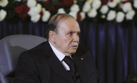 Le Président de la République salue l&rsquo;esprit militant du défunt Kamel Abderrahim et son dévouement