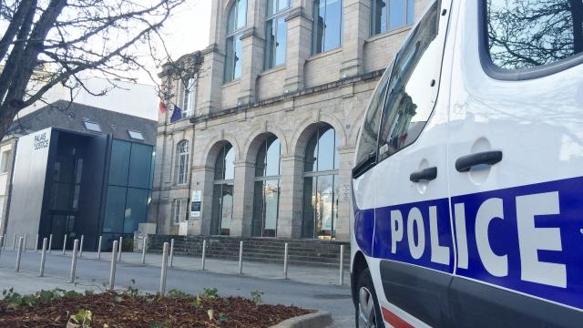 France : prison ferme pour des agresseurs de policiers