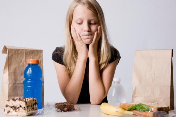 Quand on a très faim, faut-il manger vite pour se rassasier ?