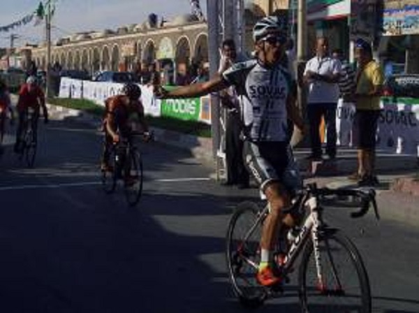 Cyclisme – Tour d’Algérie 2017 : Islam Mansouri s’adjuge la 1e étape