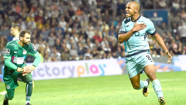 Brahimi marche sur l’eau !