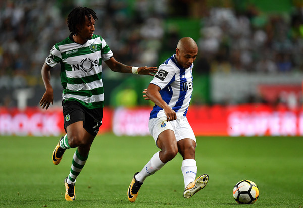 FC Porto : Brahimi reprend l’entraînement avec le groupe, mais…