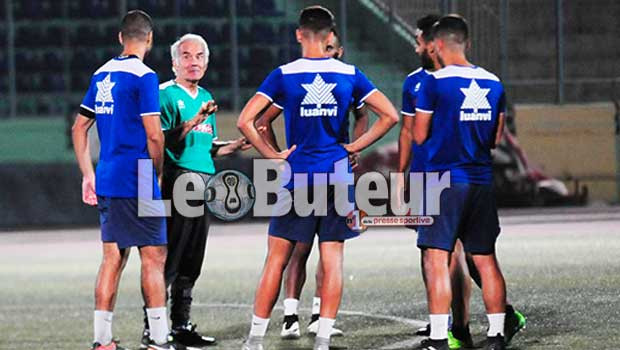 JSK : Chay débute sa mission