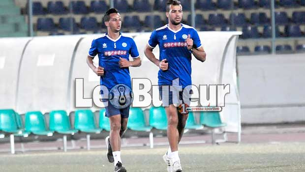 JSK – USMH Aujourd’hui à 17h00 / Saâdou : «Je suis à 100% prêt, la décision finale revient au coach»