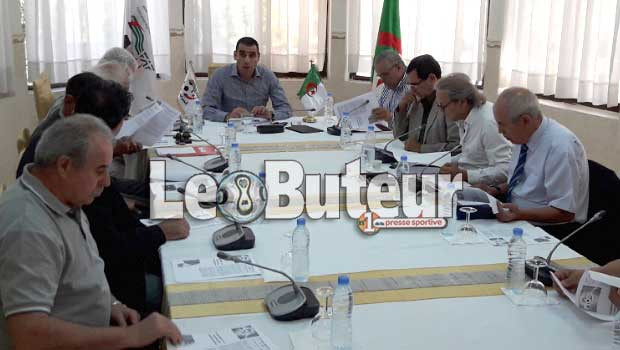 Réunion entre Madjer et ses assistants samedi