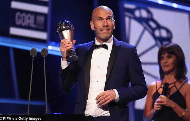 Zidane : « C&rsquo;est un plaisir d&rsquo;être nommé auprès d&rsquo;Antonio et Massimiliano »