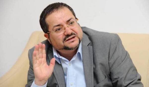 Recours au financement non conventionnel : Menasra sceptique