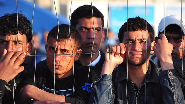 Des migrants Tunisiens en grève de la faim à Lampedusa pour protester contre leur « expulsion forcée »