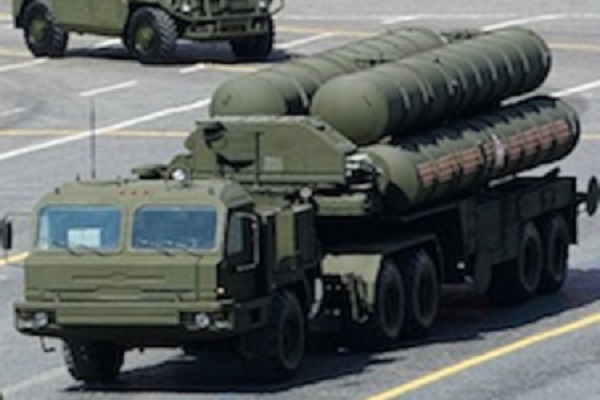 Le Maroc voudrait acquérir des missiles sol-air russes S400, dont l’armée algérienne serait équipée (médias)