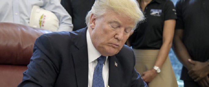 Un ex-conseiller de Trump a rencontré des responsables russes en 2016