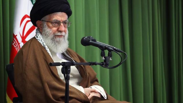 Iran: Ali Khamenei met en garde les Etats-Unis concernant l&rsquo;accord nucléaire