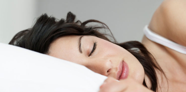 QUESTION Le fait de se réveiller toujours fatigué, malgré de longues nuits de sommeil, est-il un signe d’insomnie ?