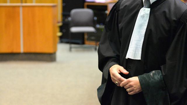 France: ils veulent prénommer leur enfant Jihad, la justice saisie