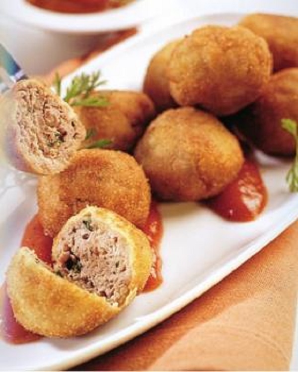 Boulettes de poulet à la purée d’aubergines