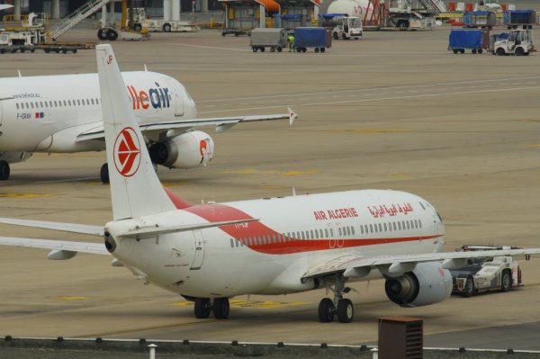 Exercice de simulation à l&rsquo;aéroport de Bejaia : désamorçage d’une bombe à l’intérieur d’un avion