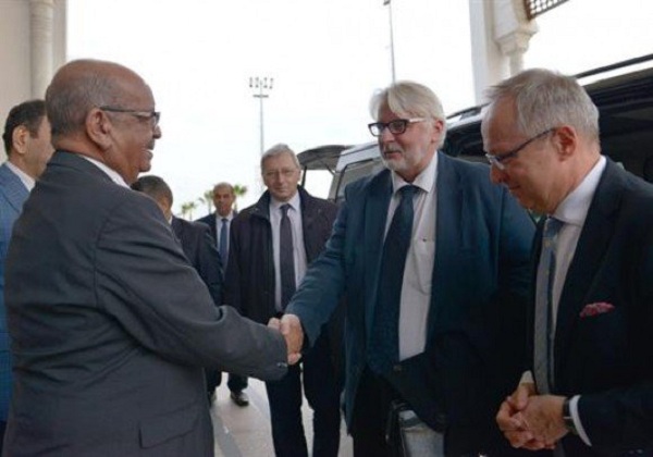 Le ministre polonais des Affaires étrangères entame une visite officielle en Algérie