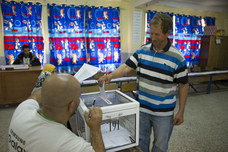 Locales 2017: des partis politiques prônent le « changement » par les urnes