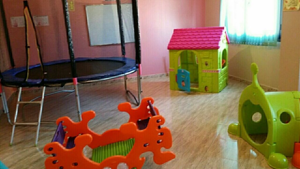 Les autorités locales n’ont pas entrepris des travaux de confortement : Une crèche publique transformée en décharge