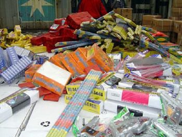 22 000 feux d’artifice, destinés à alimenter le marché d’Oran, saisis