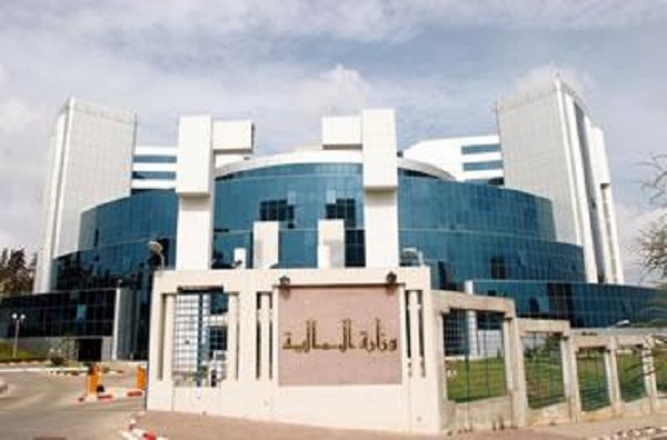 Elles concernent les permis de construction et les plaques professionnelles et publicitaires : Les taxes cachées de la loi de finances 2018