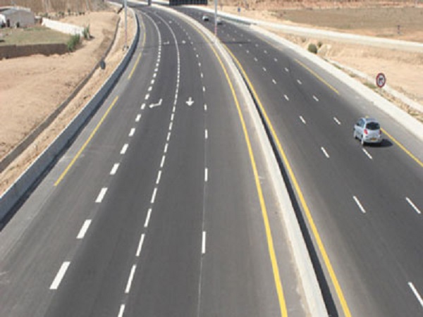 Autoroute Est-ouest : Le chantier du tronçon restant lancé prochainement