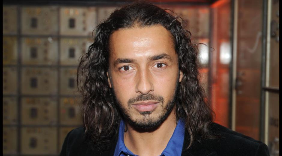 Moundir, star de la télé française, annonce avoir obtenu un passeport algérien