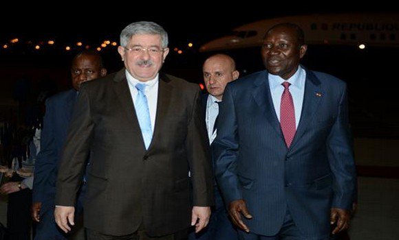 Arrivée de Ahmed Ouyahia à Abidjan