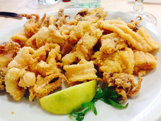 Calamars marinés et frits