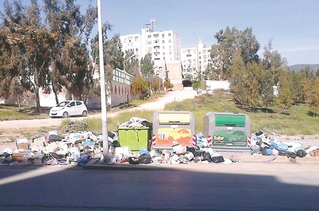Brèves de tlemcen : Mansourah croule sous les ordures