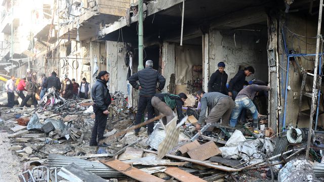 Syrie: 4 civils tués par des frappes aériennes