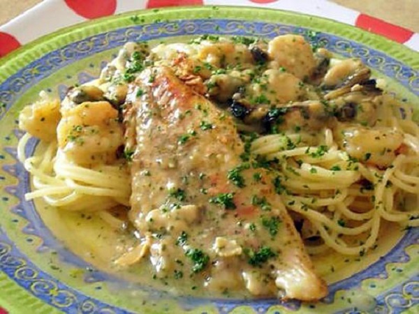 Poisson blanc aux pâtes fraîches