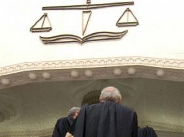 Soupçonnés dans des affaires de corruption: Des walis dans le viseur de la justice