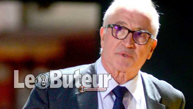 JSK : Madjène félicite les joueurs après le match