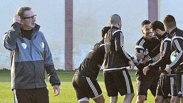 Leekens : «Madjer connait la musique, il sait qu’il doit  changer certaines habitudes dans son groupe»