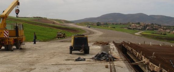 Le tronçon autoroutier Bouira-Lakhdaria livré totalement d&rsquo;ici mai 2018