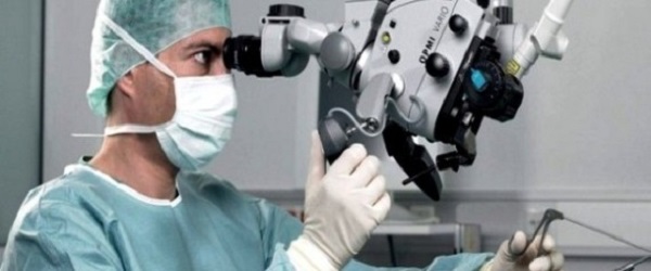Le CHU de Tlemcen se dote d&rsquo;un microscope chirurgical de « haute définition »