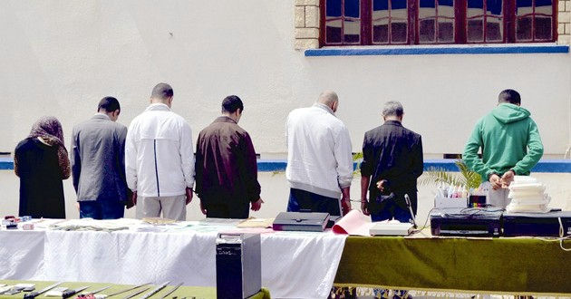 46 personnes impliquées et un chef de service de la DRAG à la tête du réseau : Un vaste réseau transnational de falsification de cartes grises démantelé à El-Tarf