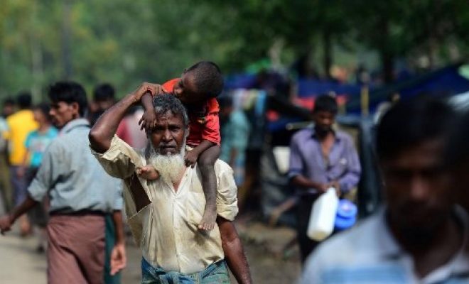 Rohingyas : la représentante de l’UE rencontrera Aung San Suu Kyi en Birmanie