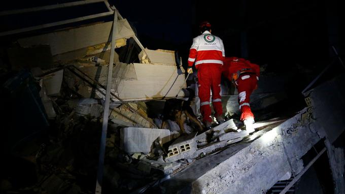 Un séisme fait au moins 213 morts en Irak et en Iran