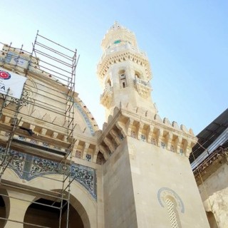 slide_522622_7375068_compressed