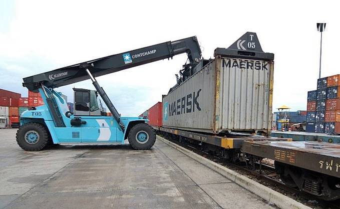 Le PDG de la SNTF veut encourager les entrepreneurs économiques à faire le choix du rail