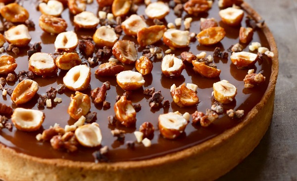 Tarte caramel et fruits secs