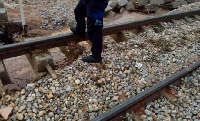 Intempéries: la nouvelle ligne ferroviaire Alger-Zeralda endommagée