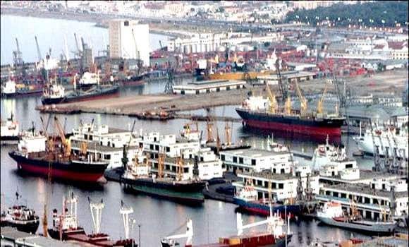 Commerce extérieur: le déficit en baisse de 31% sur les 11 premiers mois de 2017