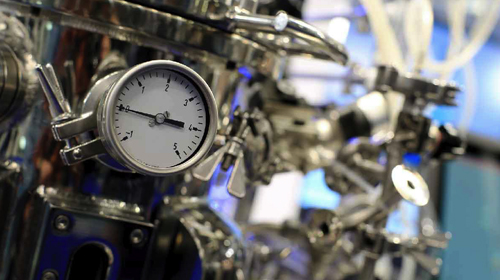 Progrès dans les filières de la mécanique et de la sidérurgie