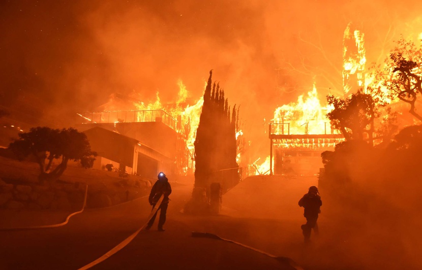 L’ incendie en Californie menace Santa Barbara