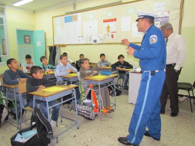 La sûreté nationale sensibilise les élèves sur la mauvaise utilisation de l&rsquo;Internet