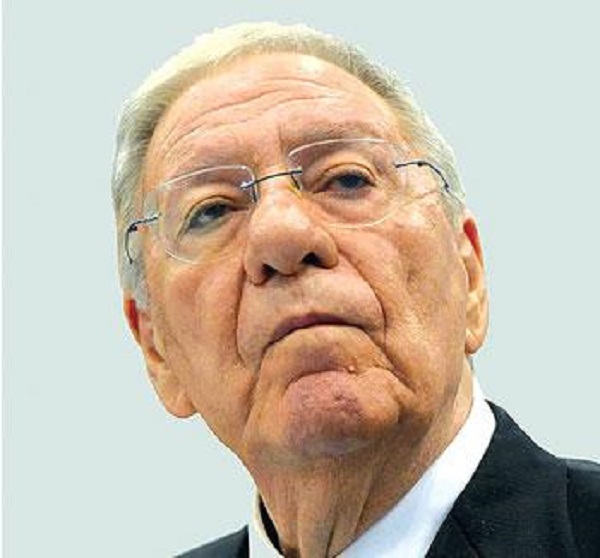 Il termine 2017 avec une écrasante victoire aux législatives et aux communales : Les raids du FLN